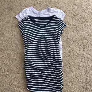 Maternity shirts -M